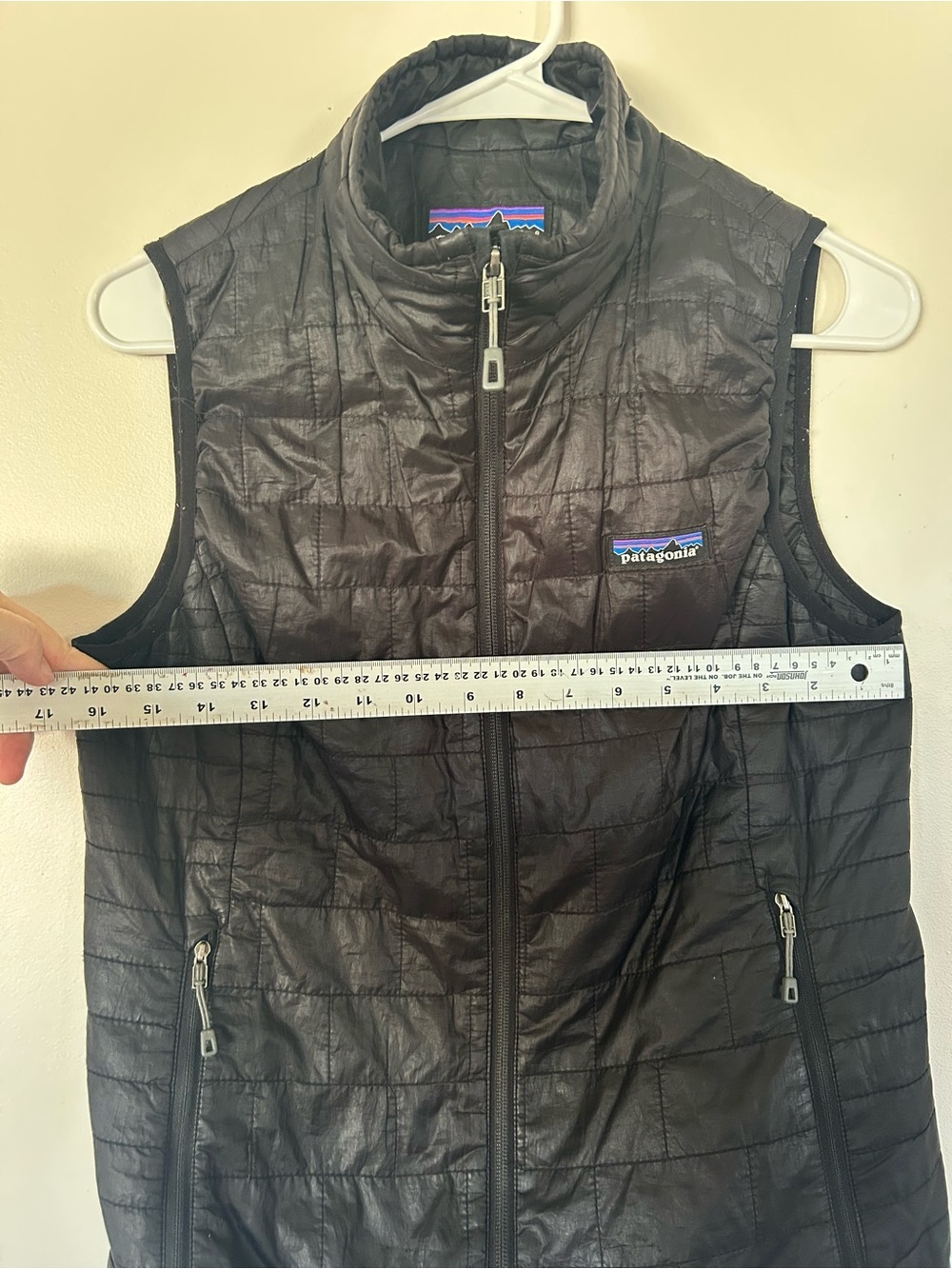 Patagonia Women's Nano Puff® Vest Black Small - Picture 5 of 6